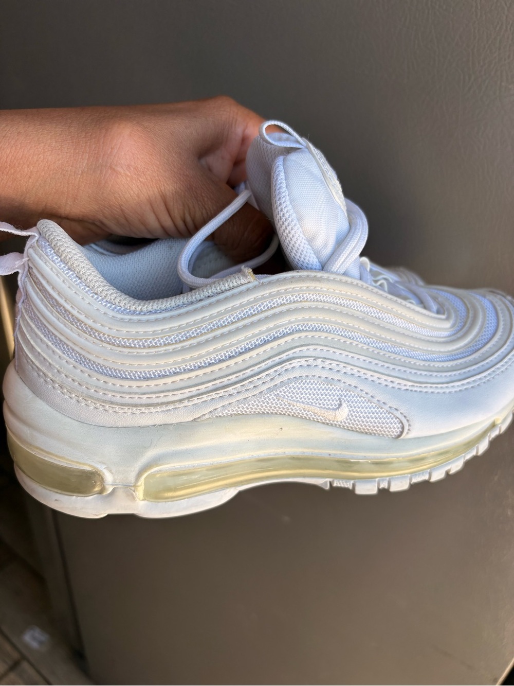 White Women's Athletic Sneaker with Visible Air Cushion size 5.5